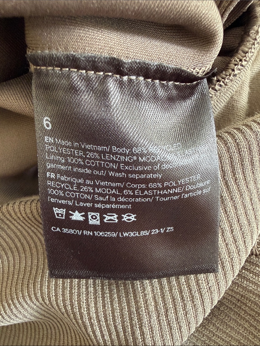 Lululemon Ribbed Softstreme Cropped Full Zip Jacket Sz 6 Nomad 714 - Picture 7 of 7